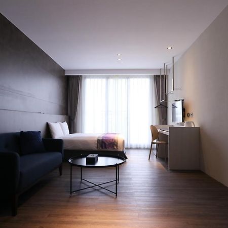 Hotel Hesper Hsr Taichung Luaran gambar