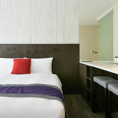 Hotel Hesper Hsr Taichung Luaran gambar