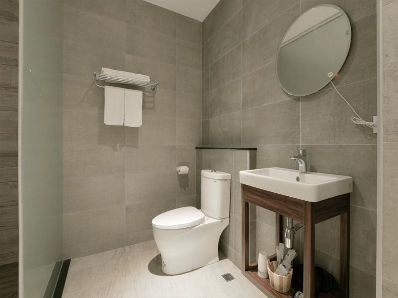 Hotel Hesper Hsr Taichung Luaran gambar