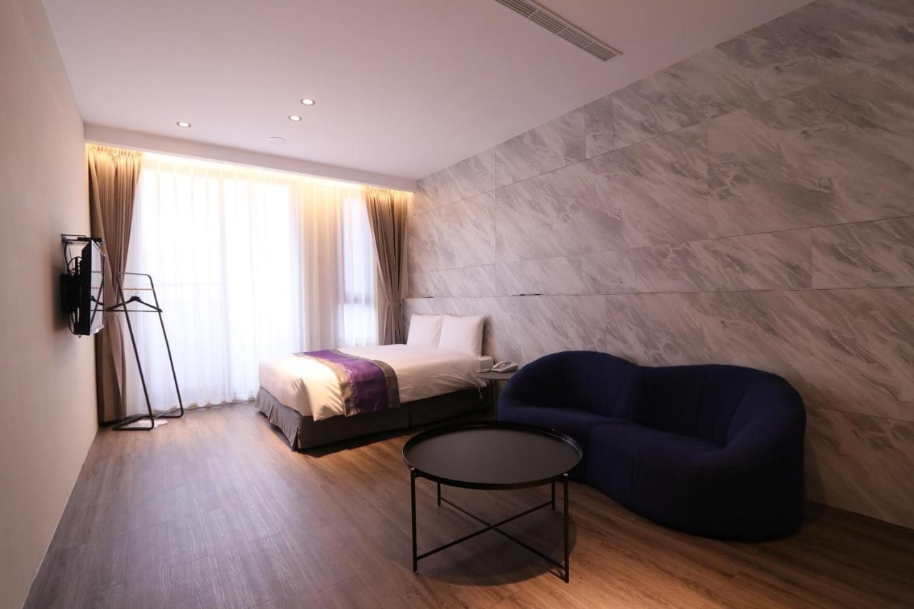 Hotel Hesper Hsr Taichung Luaran gambar