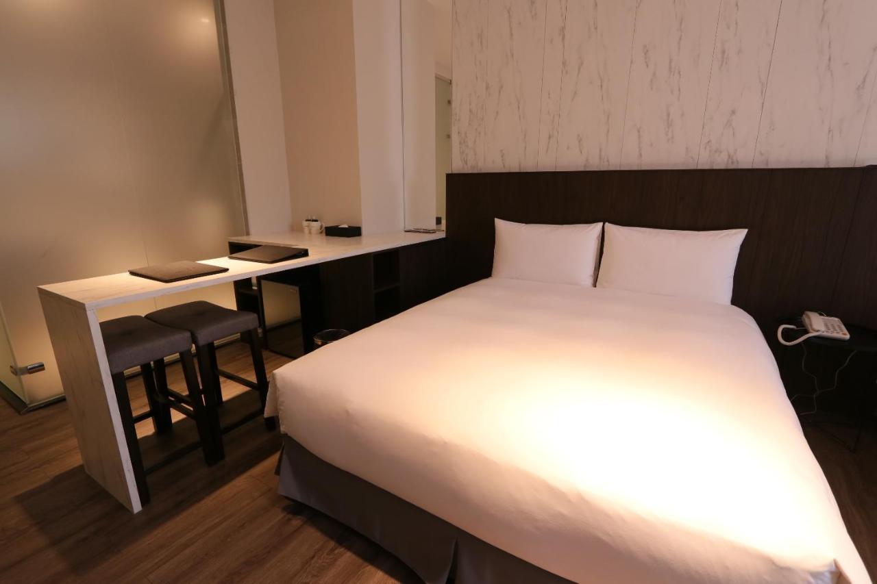 Hotel Hesper Hsr Taichung Bilik gambar