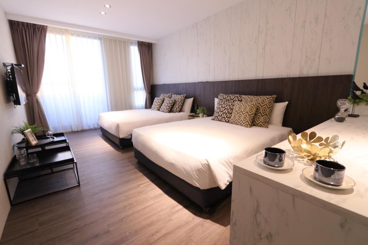 Hotel Hesper Hsr Taichung Luaran gambar