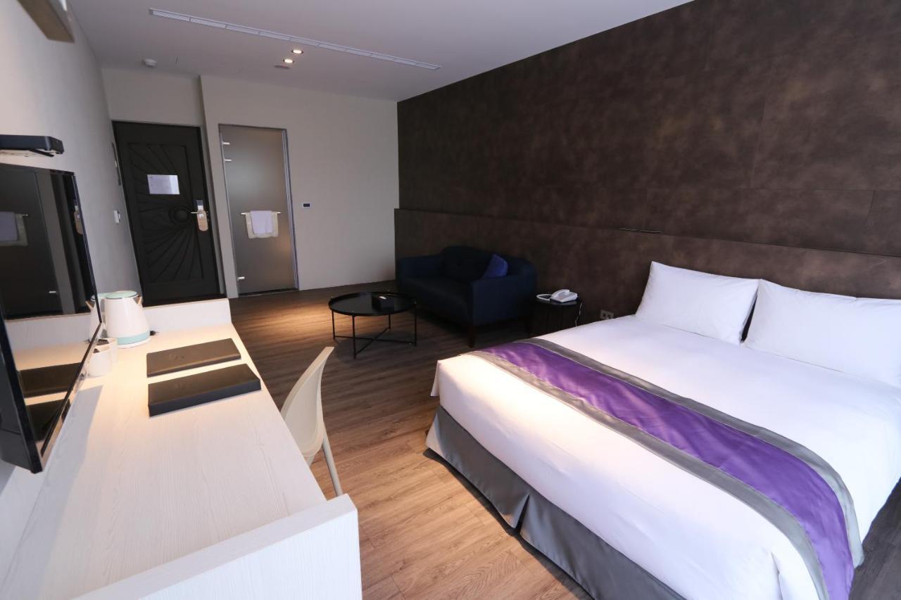 Hotel Hesper Hsr Taichung Luaran gambar