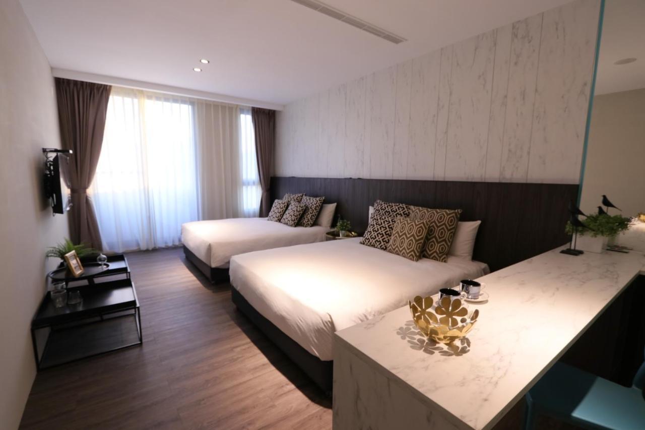Hotel Hesper Hsr Taichung Luaran gambar