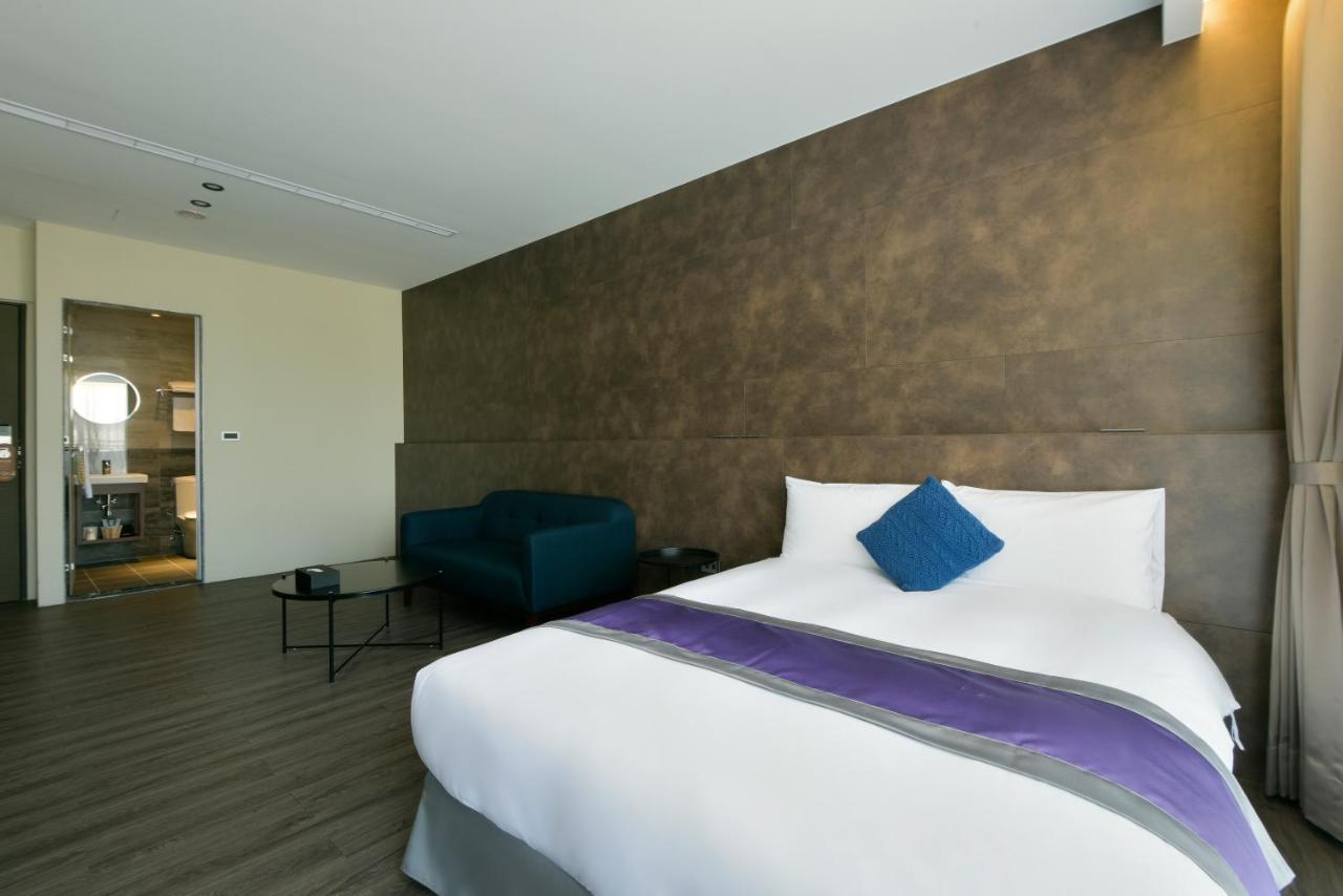 Hotel Hesper Hsr Taichung Luaran gambar
