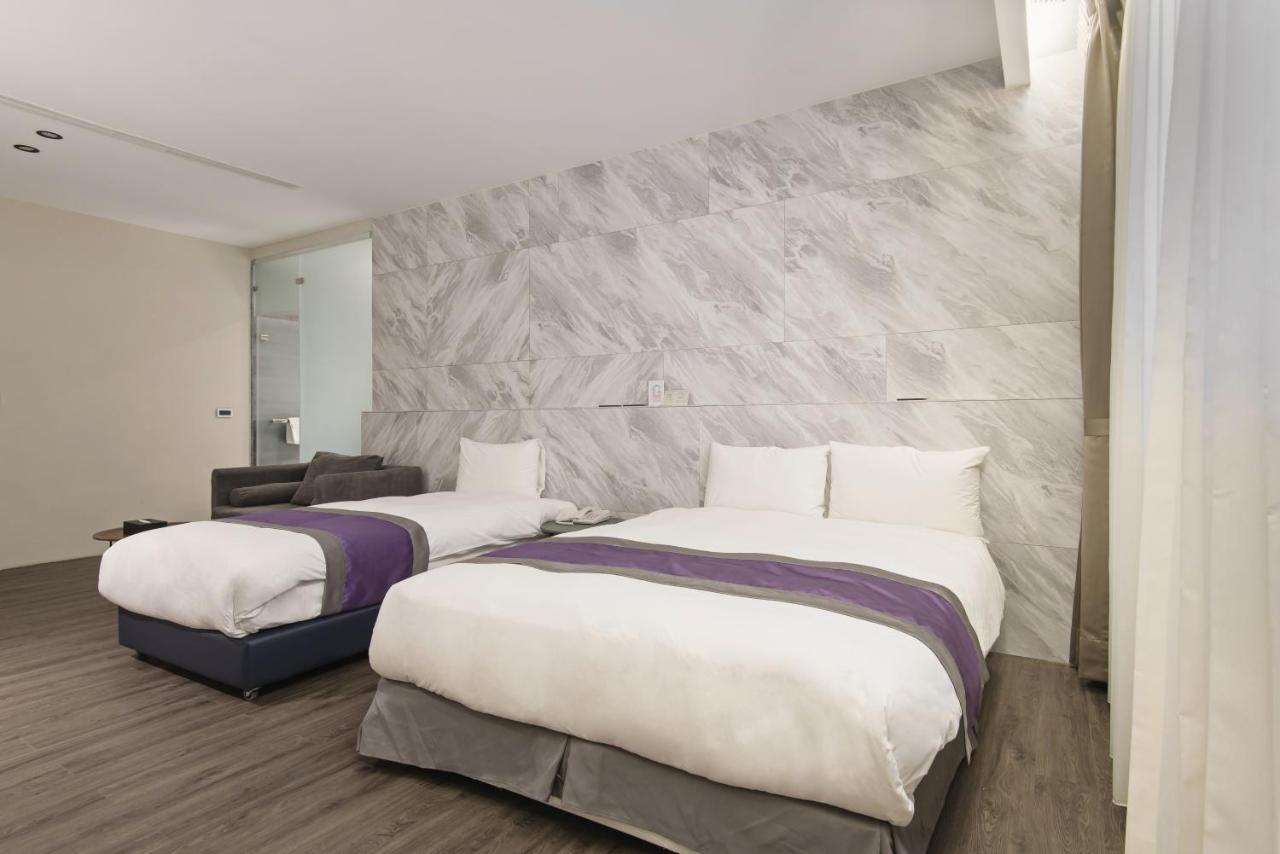 Hotel Hesper Hsr Taichung Luaran gambar