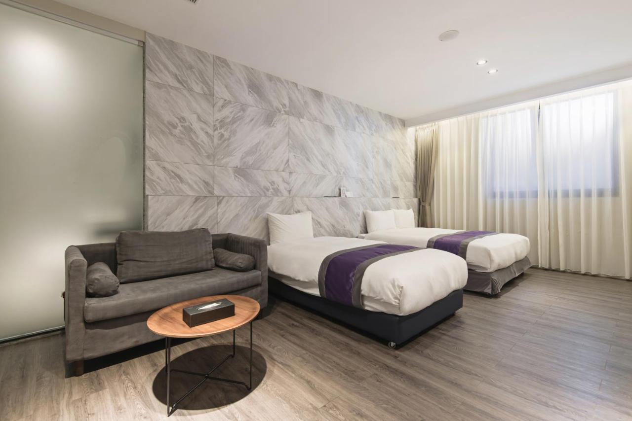 Hotel Hesper Hsr Taichung Luaran gambar