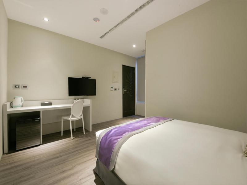Hotel Hesper Hsr Taichung Luaran gambar