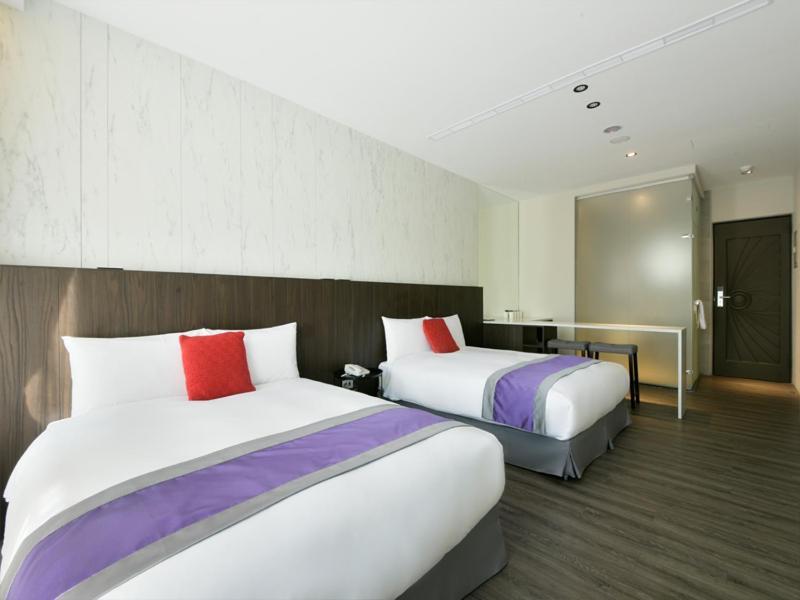 Hotel Hesper Hsr Taichung Luaran gambar