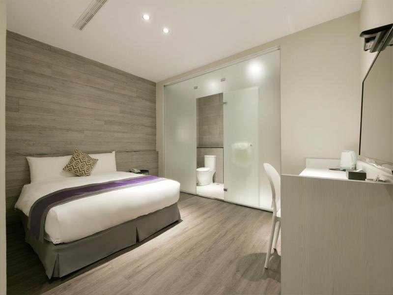 Hotel Hesper Hsr Taichung Luaran gambar
